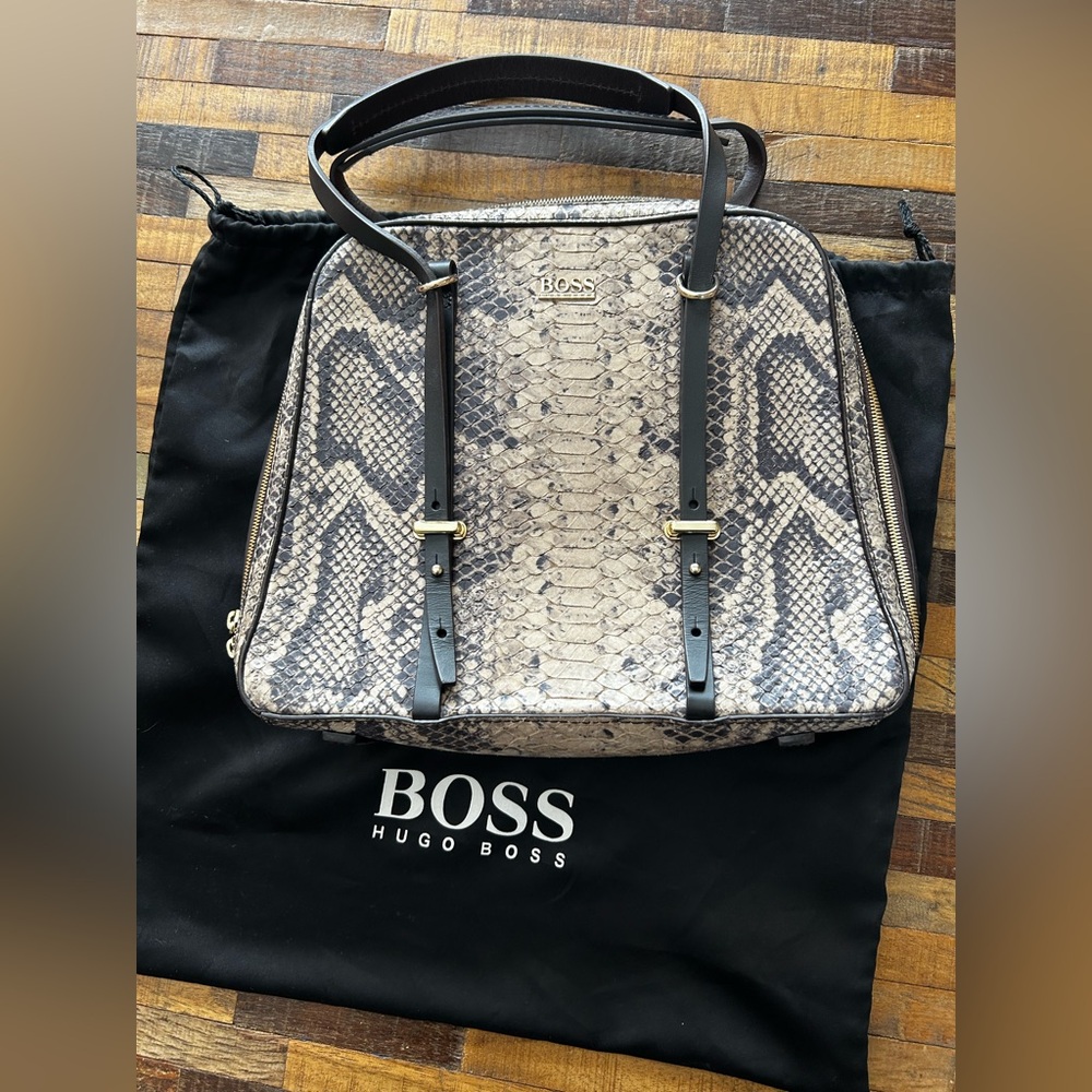 Hugo Boss purse